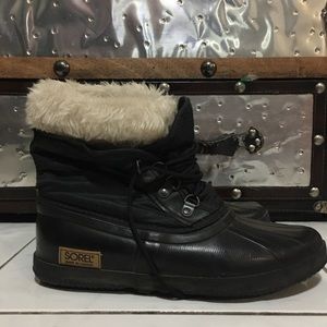 Used/ sorel snow boots